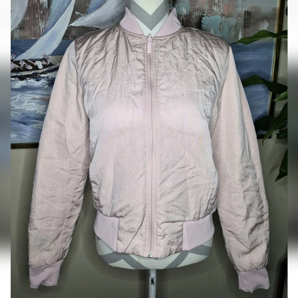 Lululemon Athletica Women's Pink Reversible Bomber Jacket
